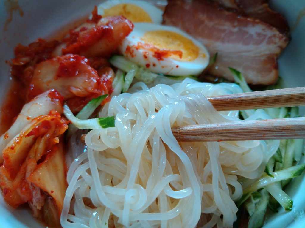 韓国世界のグルメキムチでやせる韓国冷麺5食セット